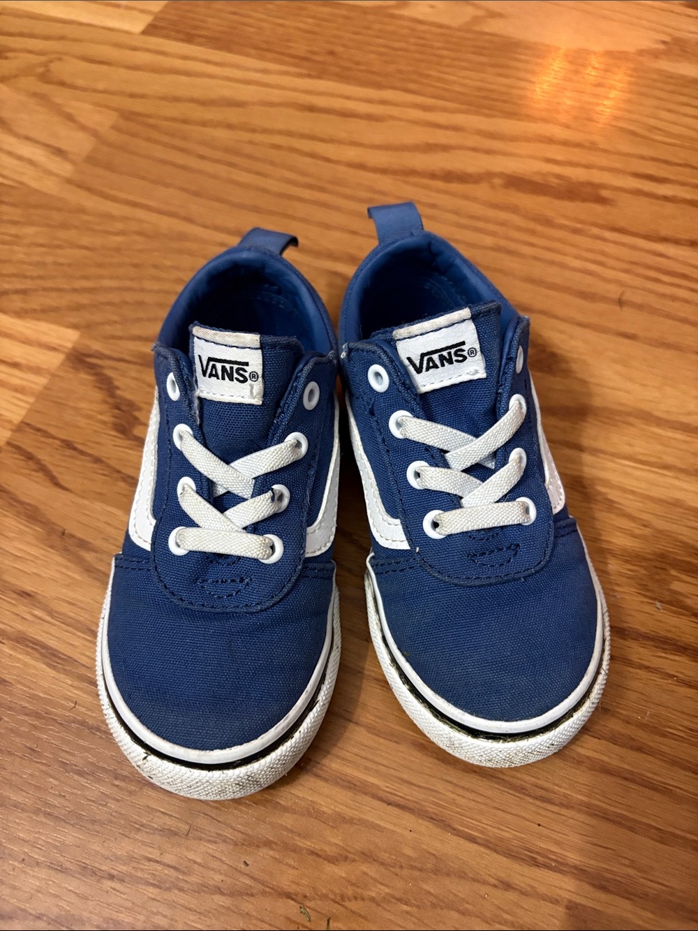 Vans Toddler Navy Blue and White Low-Top Sneakers